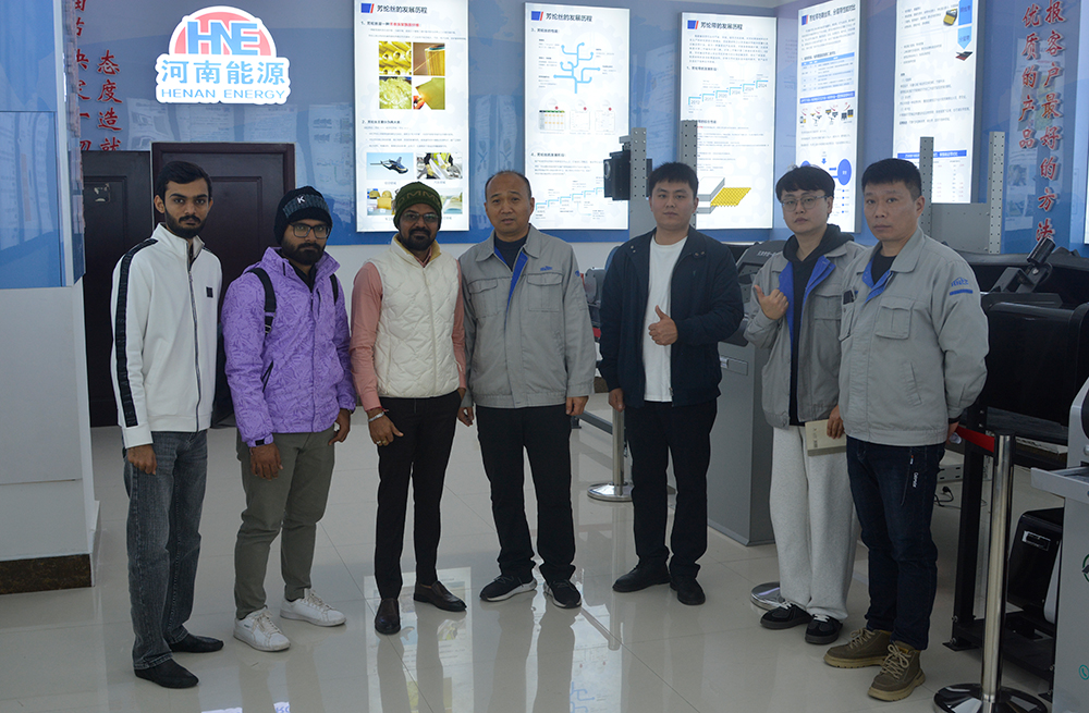 深化國(guó)際合作 共謀發(fā)展新篇 ——印度客戶(hù)到訪開(kāi)封鐵塔橡膠開(kāi)展深度考察